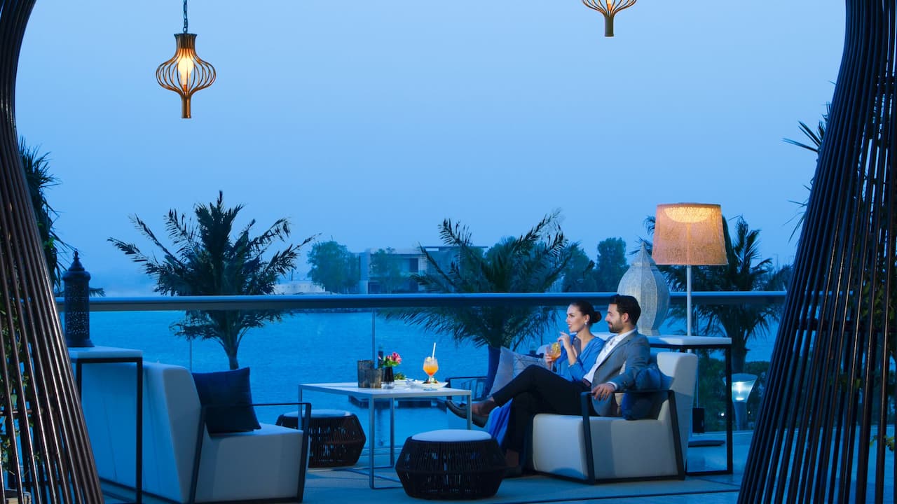 Peal lounge seating