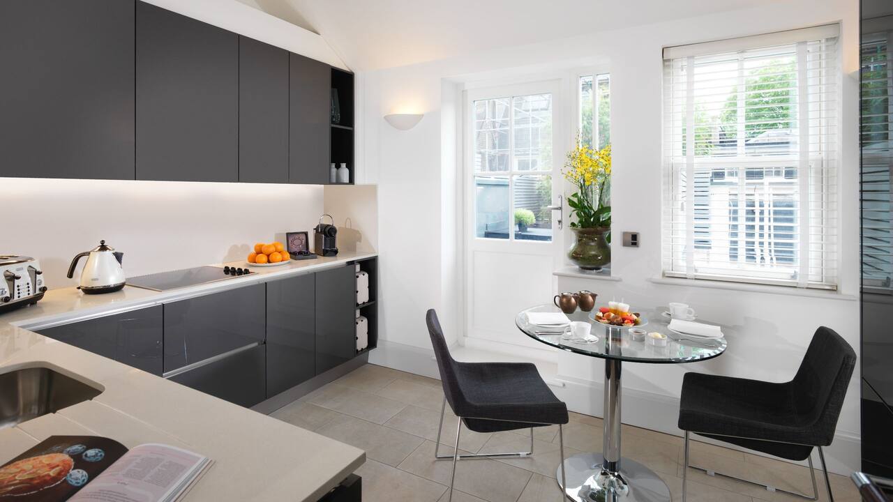 Penthouse Suite kitchen