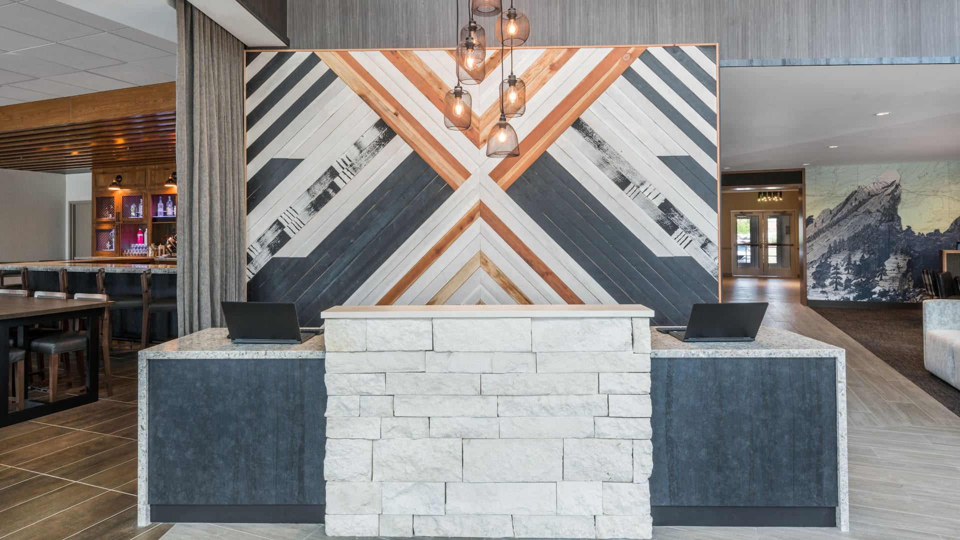 Hyatt Place Denver / Westminster Gallery Host Stand