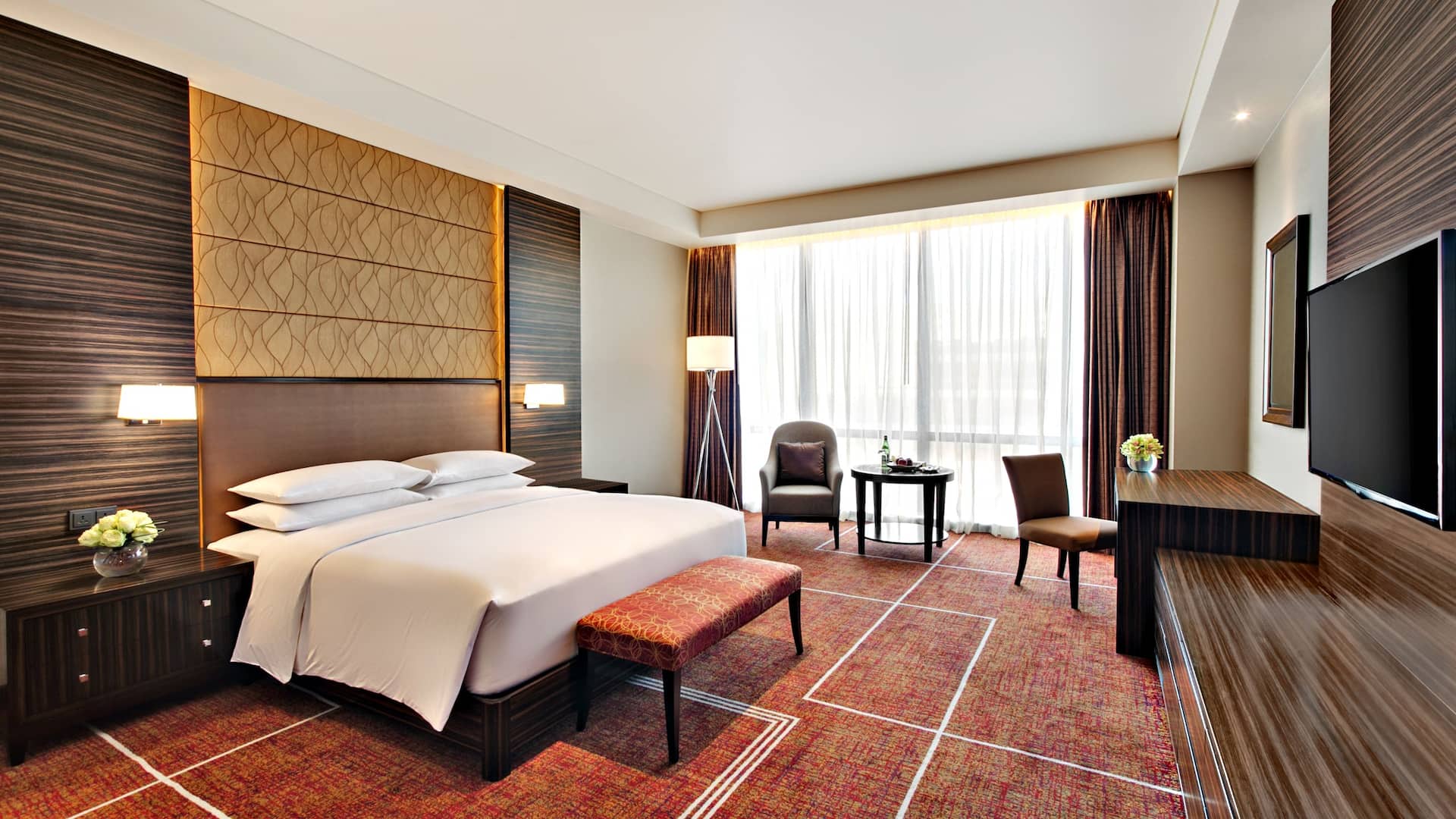 Hyatt Regency Manila, City of Dreams One King Deluxe