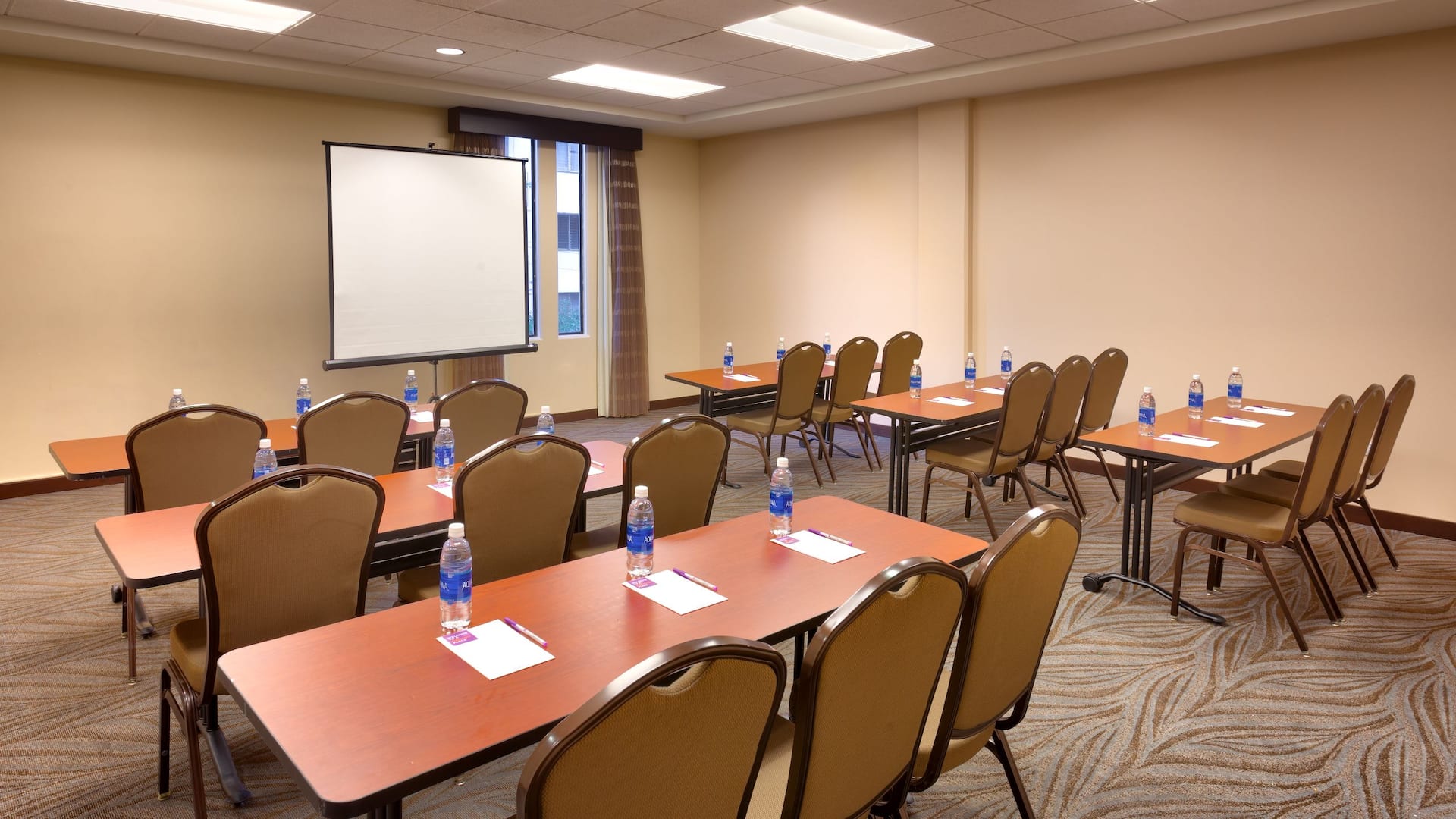 1 of 1 Hyatt Place Waikiki Beach Meeting Room Lokahi Classroom