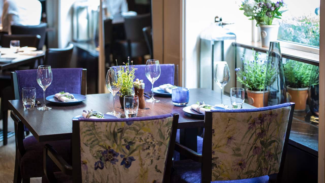 montagu table