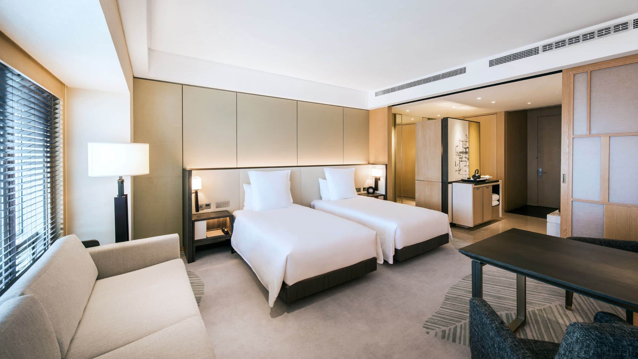 Park Hyatt Beijing Twin Bed Guestroom