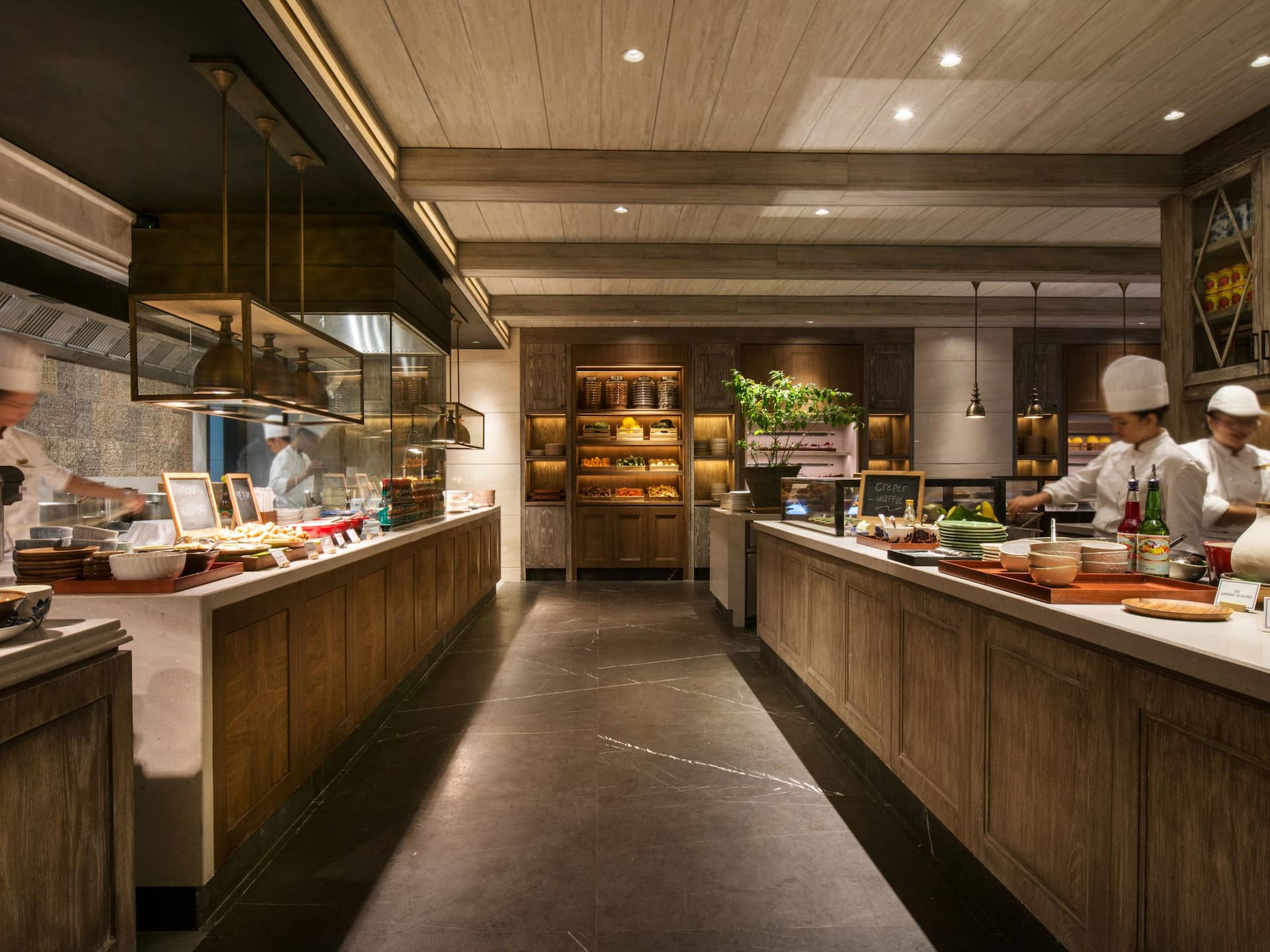 The Grand Café Grand Hyatt, All-day Dining and Buffet Restaurant Jakarta