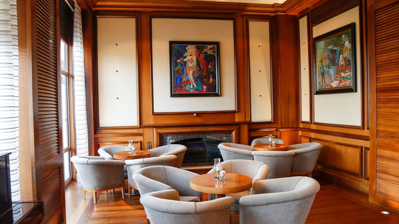 Eros Bar