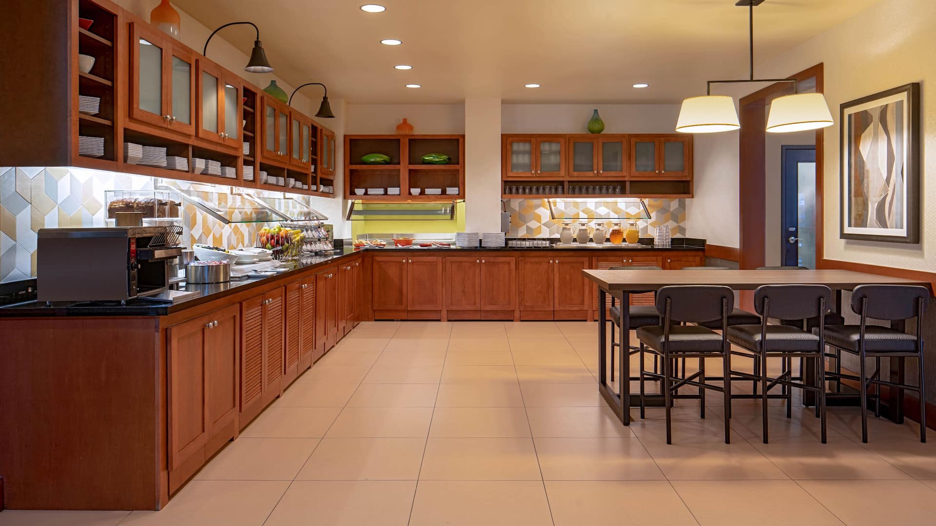 Hyatt Place Seattle/Downtown Kitchen