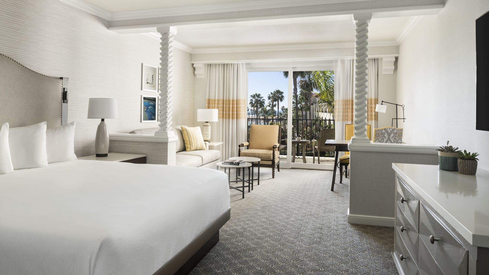 1 of 7 Hyatt Regency Huntington Beach Resort and Spa Deluxe King Partial Ocean View