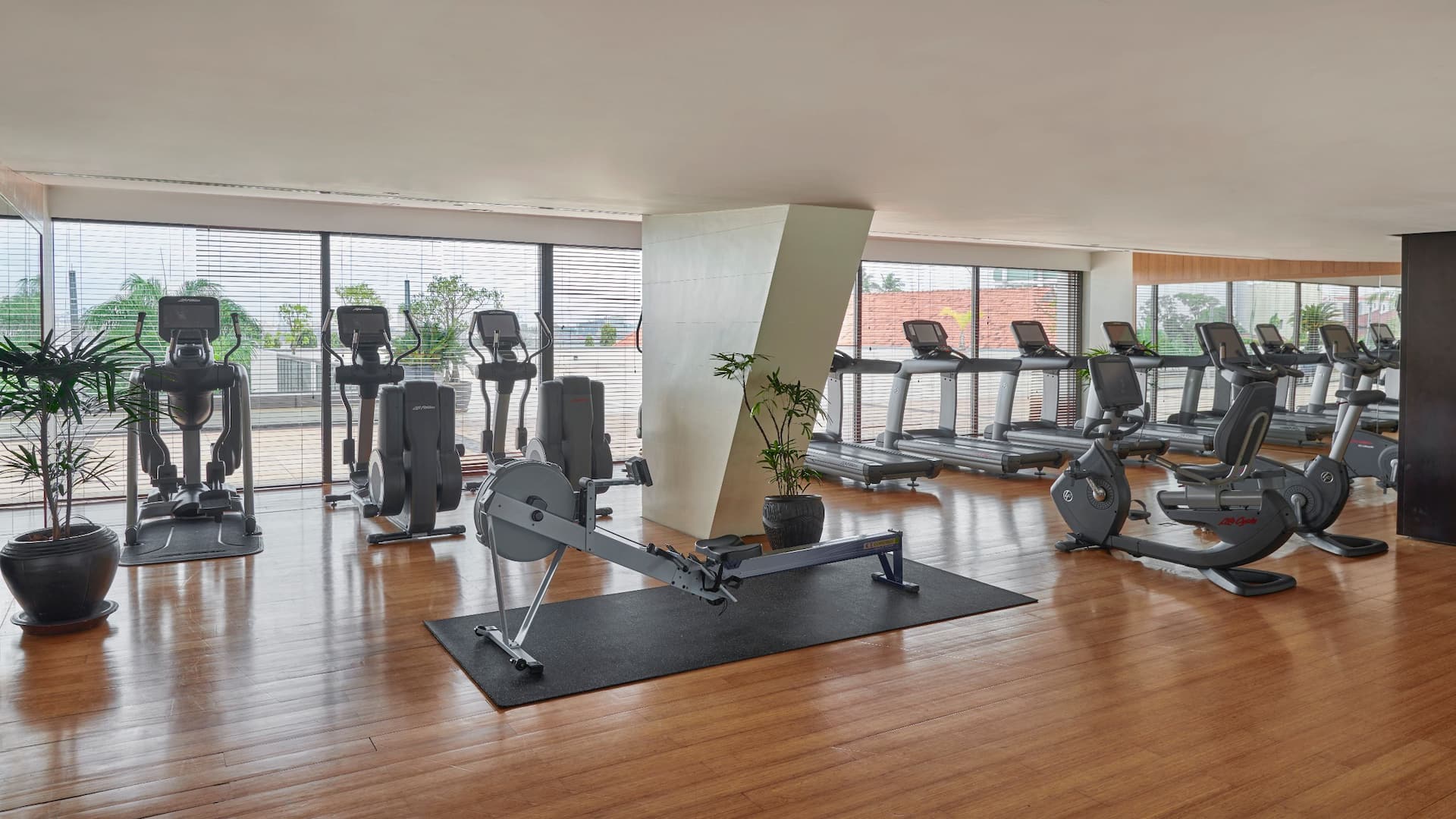 Hyatt Regency Dar es Salaam, The Kilimanjaro Health Club