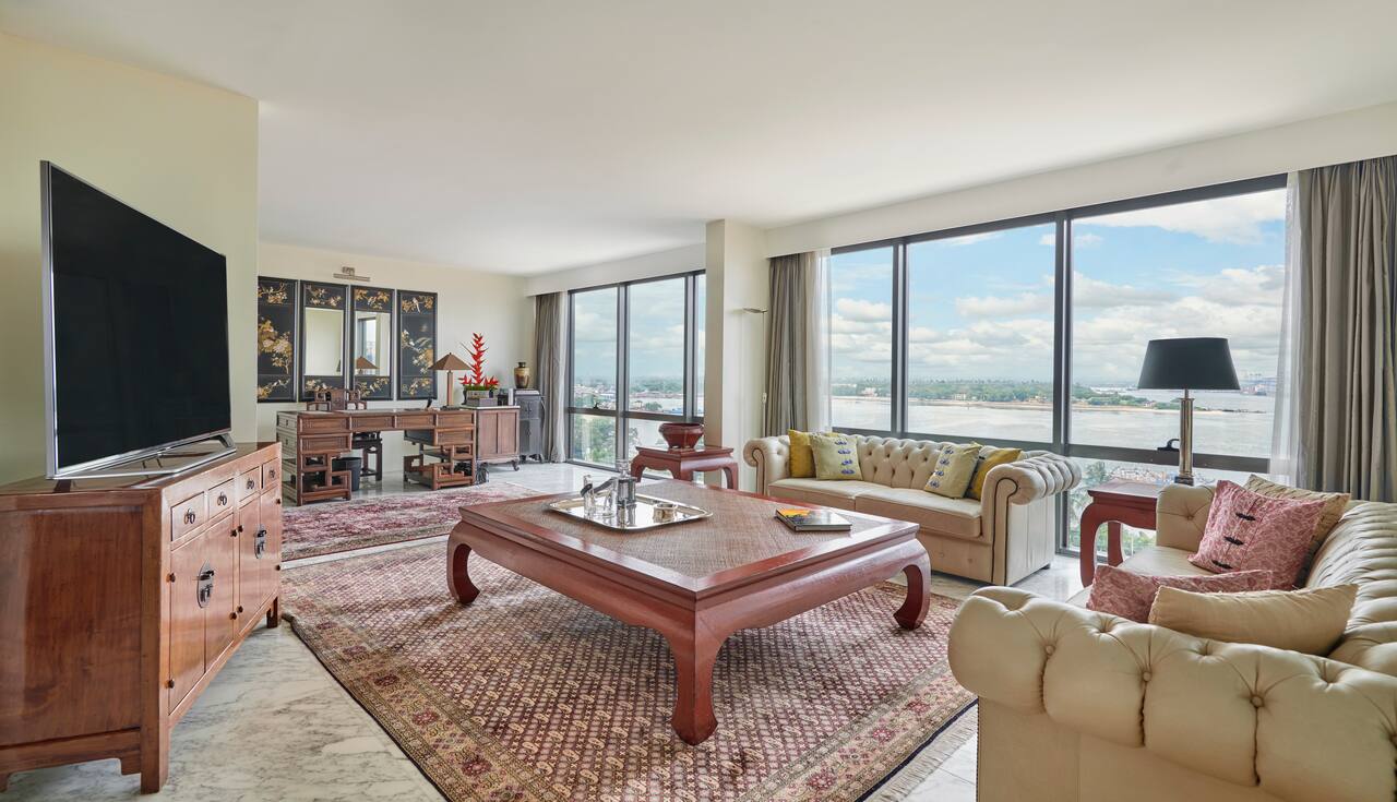 Hotel In Tanzania Hyatt Regency Dar Es Salaam Royal Suite Living Room