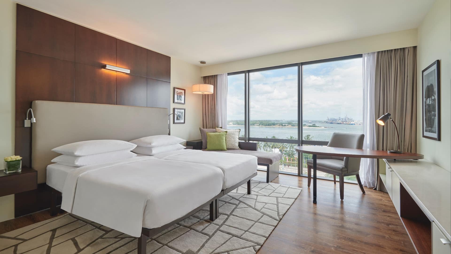 Hyatt Regency Dar es Salaam, The Kilimanjaro Standard Sea View Twin Room