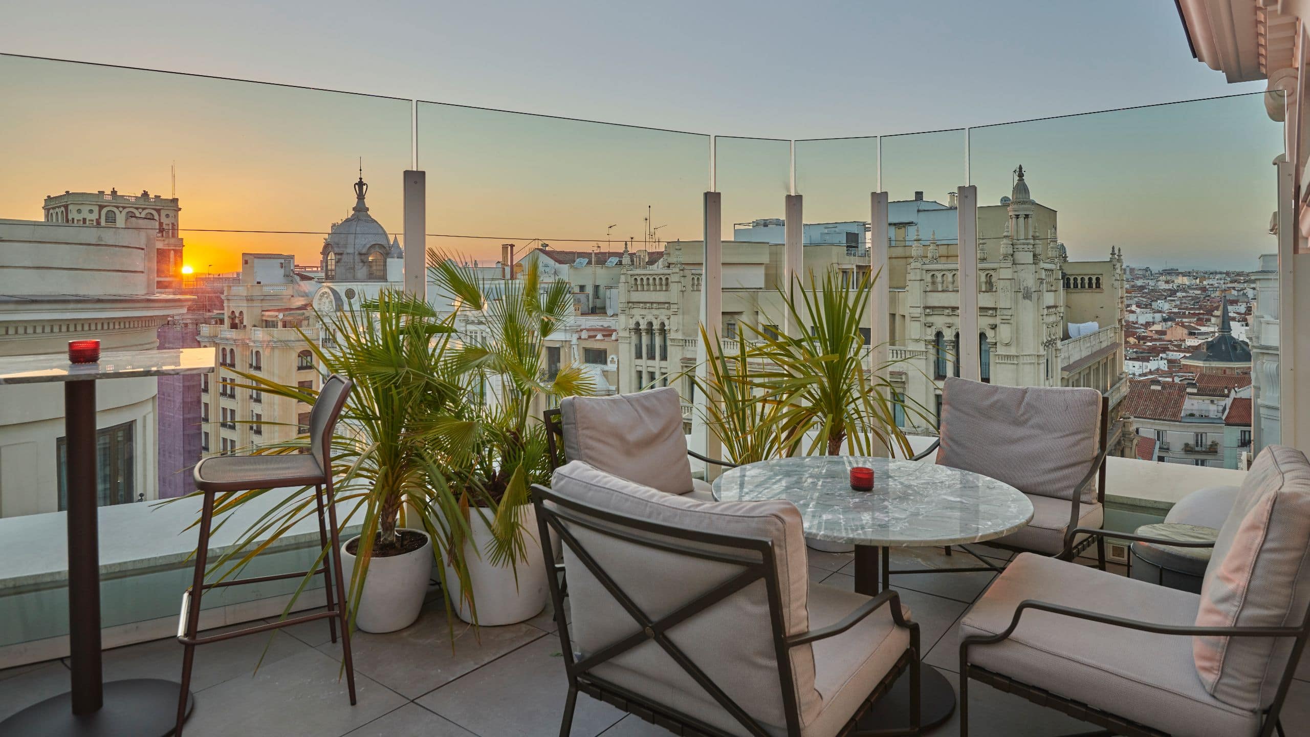 Hyatt Centric Gran Via Madrid Ejdd Sunset Views