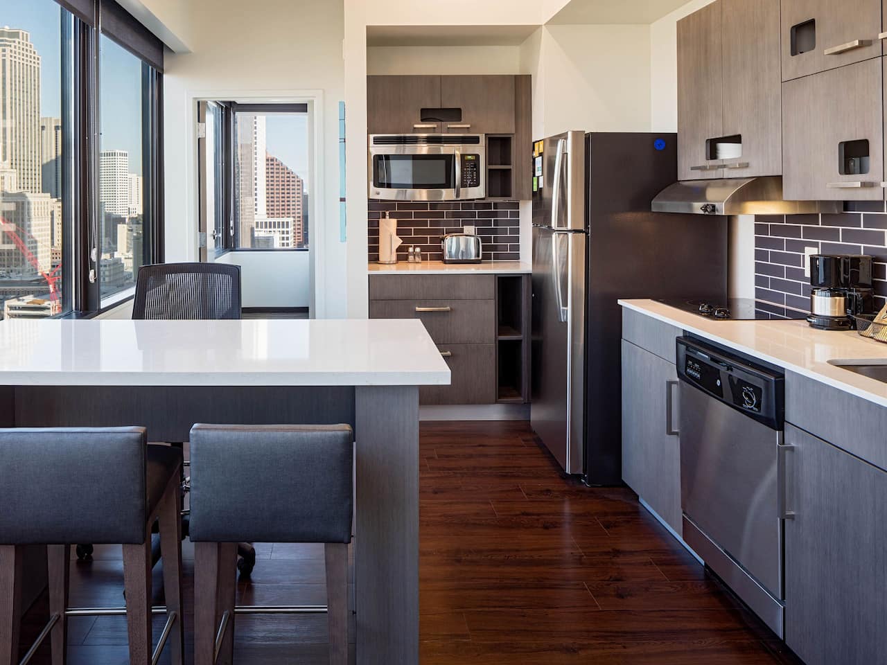 Hyatt House New Orleans/Downtown Kitchenette