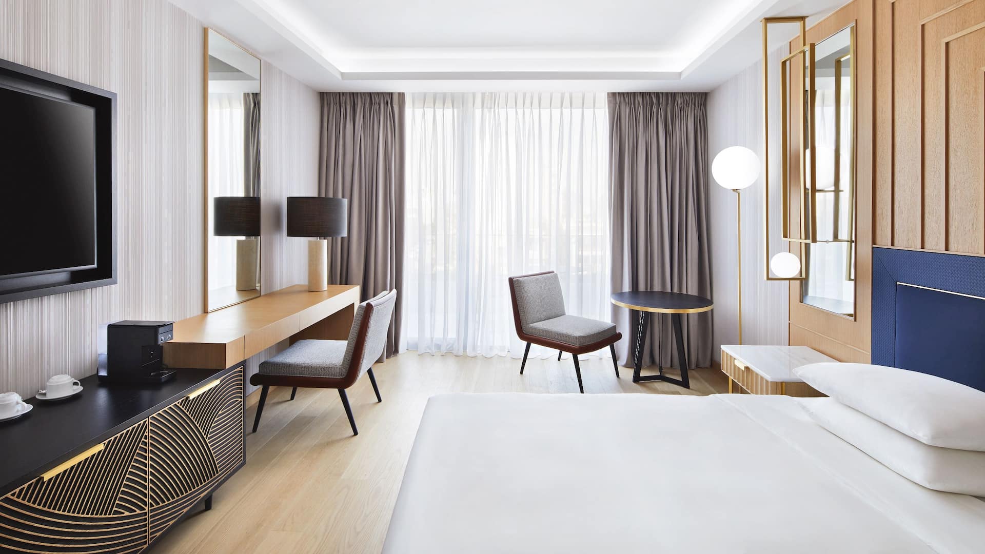 2 of 4 Executive Suite Acropolis View King Bedroom