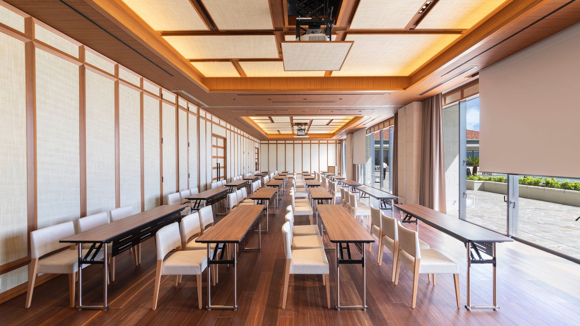 Hyatt Regency Seragaki Island, Okinawa Event Space Classroom Terrace