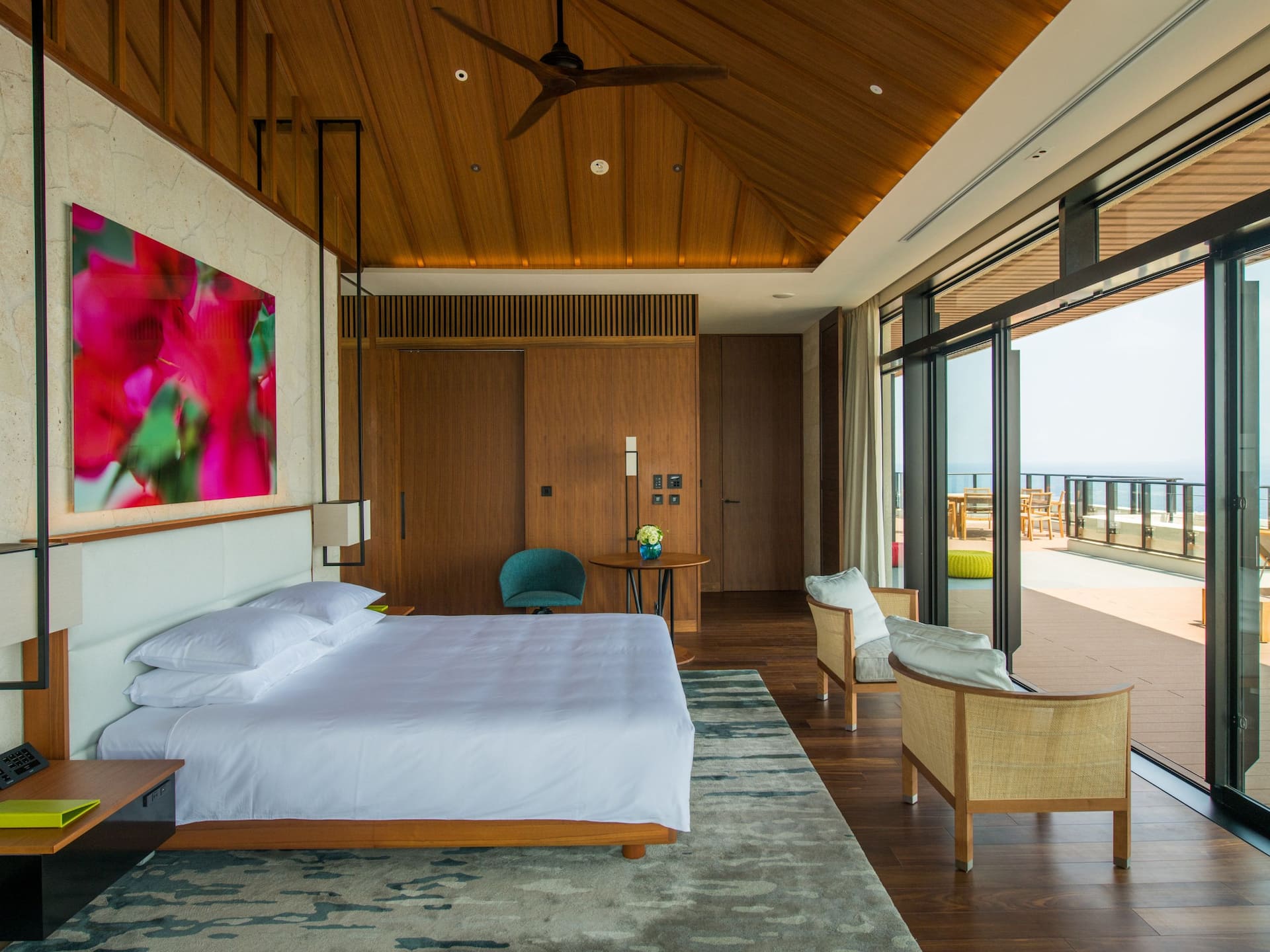 Hyatt Regency Seragaki Island, Okinawa Seragaki Island Suite Bedroom