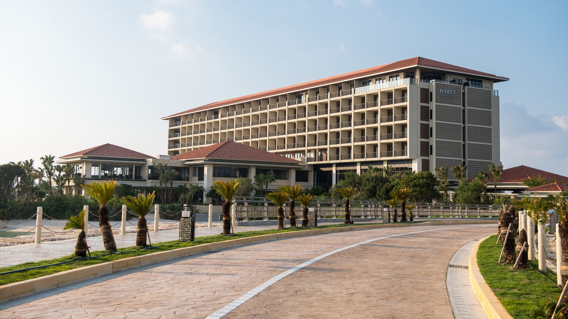 Hyatt Regency Seragaki Island, Okinawa Bridge
