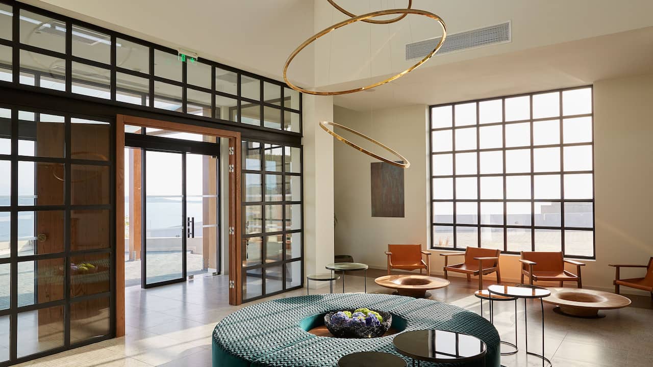Eagles Villas lobby