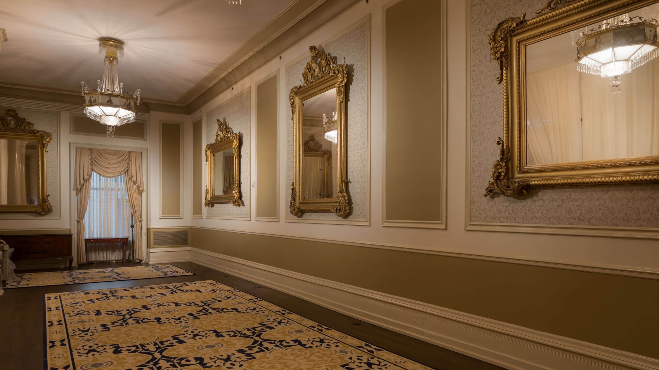 2 of 3 The Driskill Wedding Showcase Austin