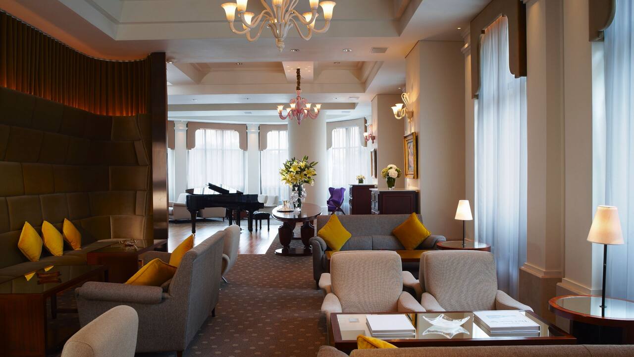 Lanson Place Hotel Lounge