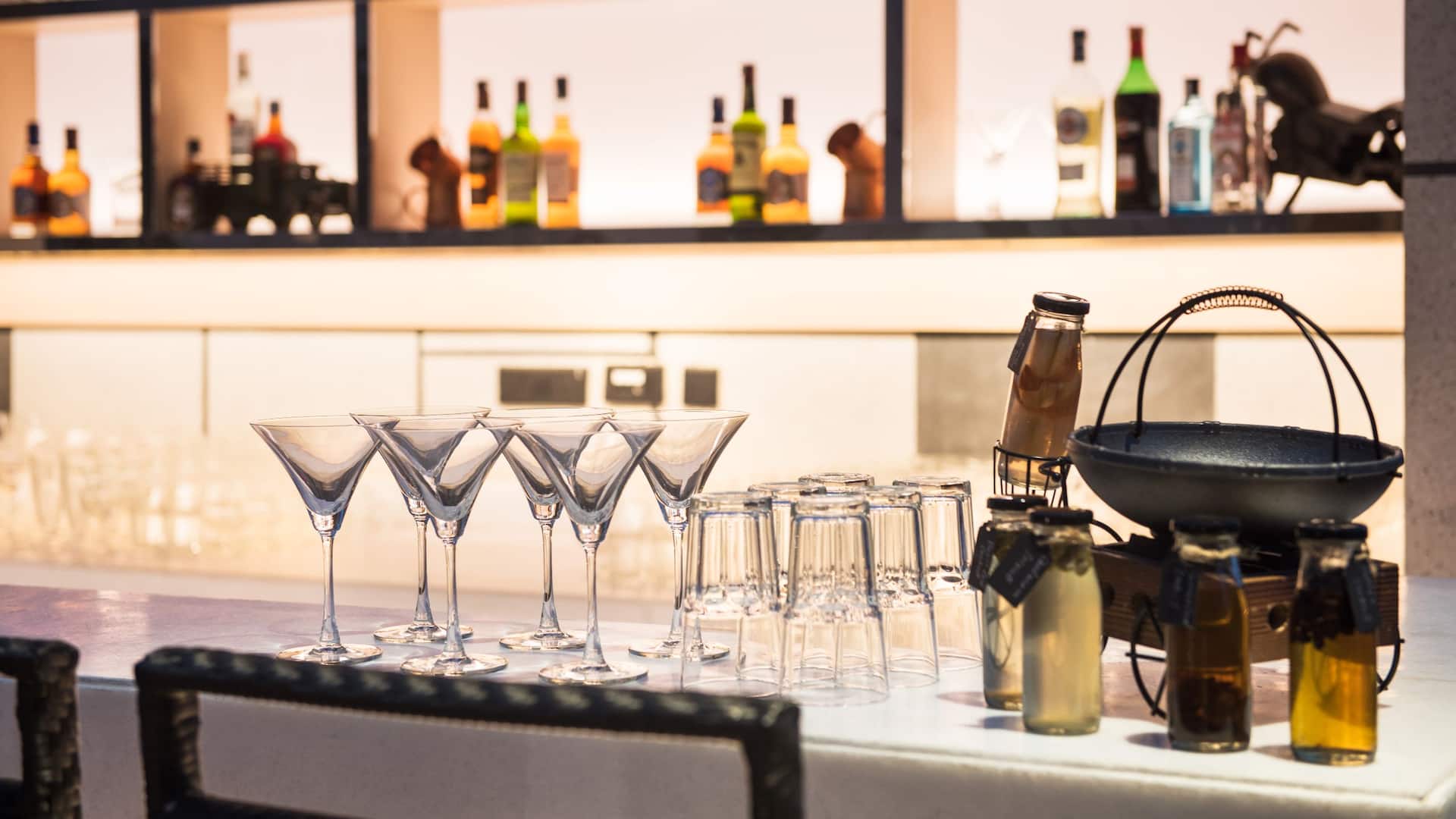 Hyatt Regency Lucknow The Penthouse Bar