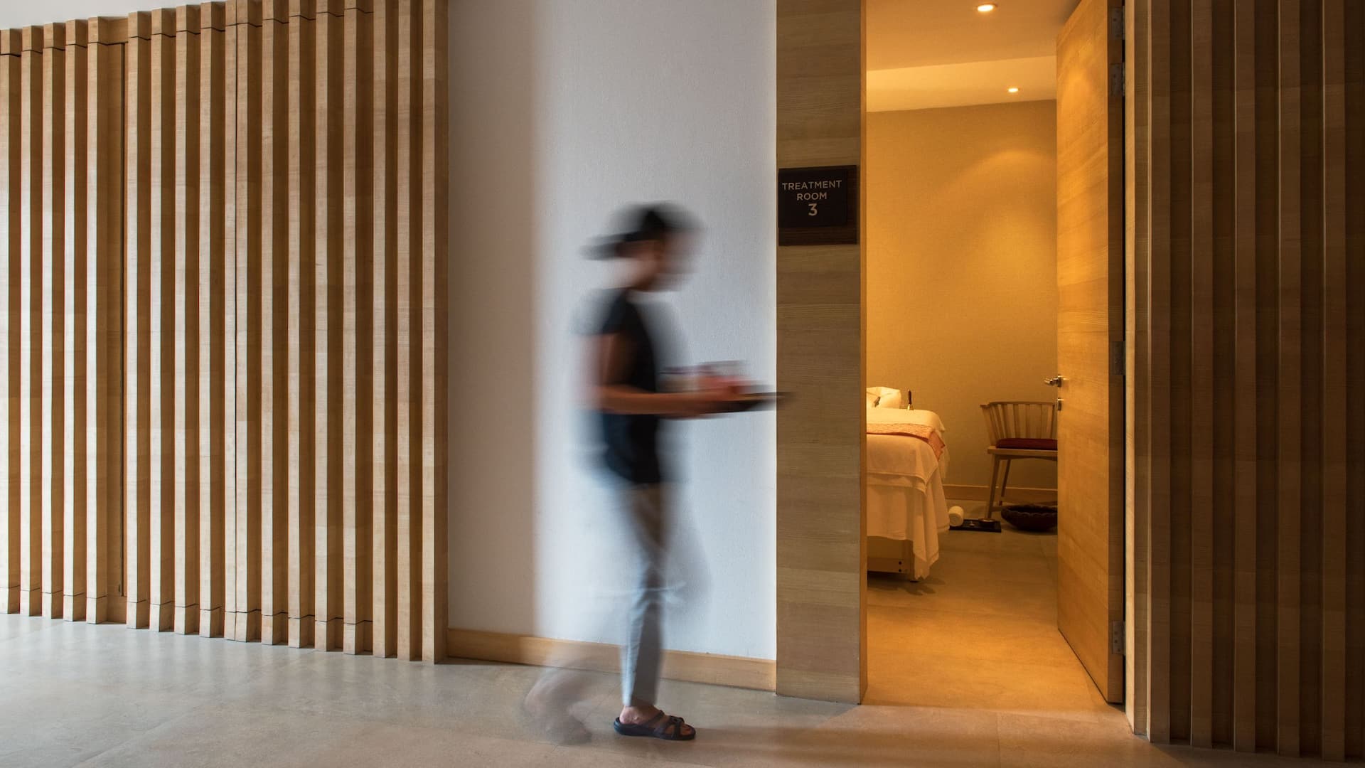 Hyatt Regency Lucknow Spa Treatment Room