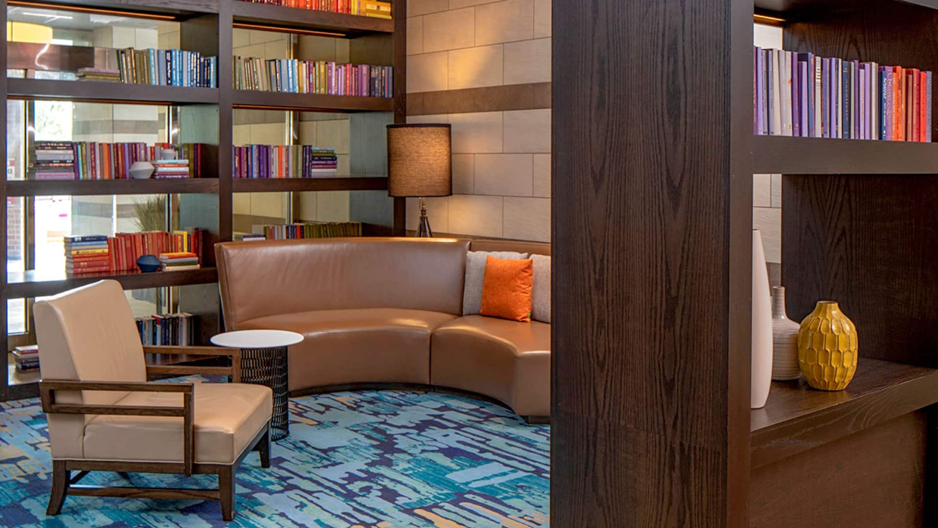 Hotel Photos | Hyatt Regency Indianapolis