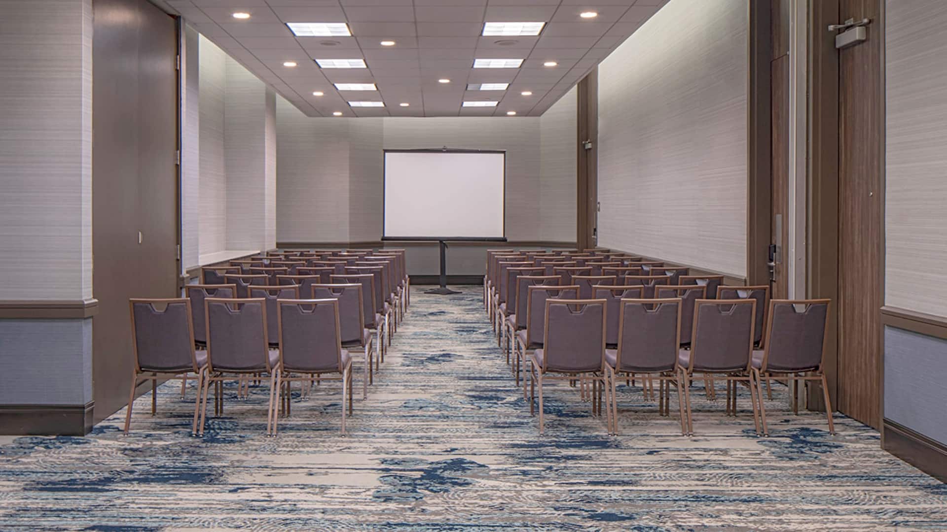 Hyatt Regency Indianapolis Small Meeting Theater