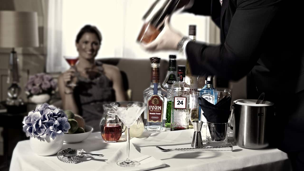 Cocktail Butler