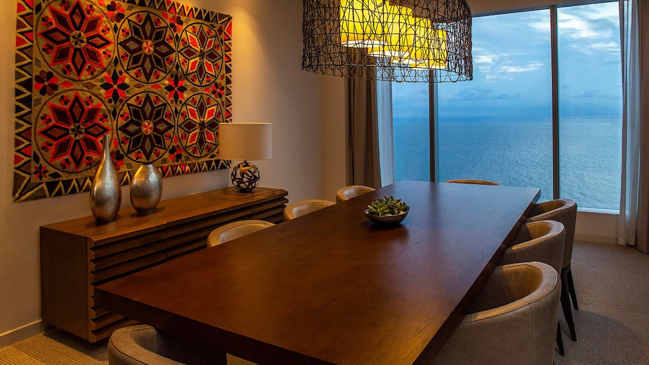 presidential suite dining room ocean view in colombia hotel