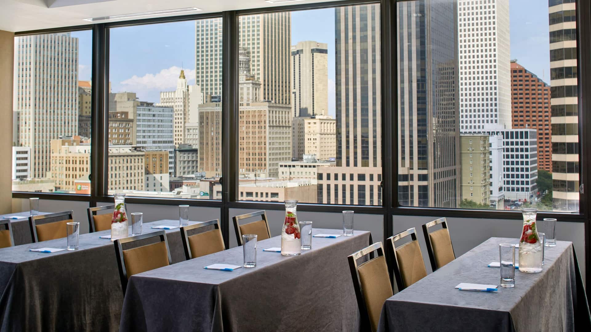 4 of 5 Hyatt House New Orleans/Downtown Classroom Setup City View