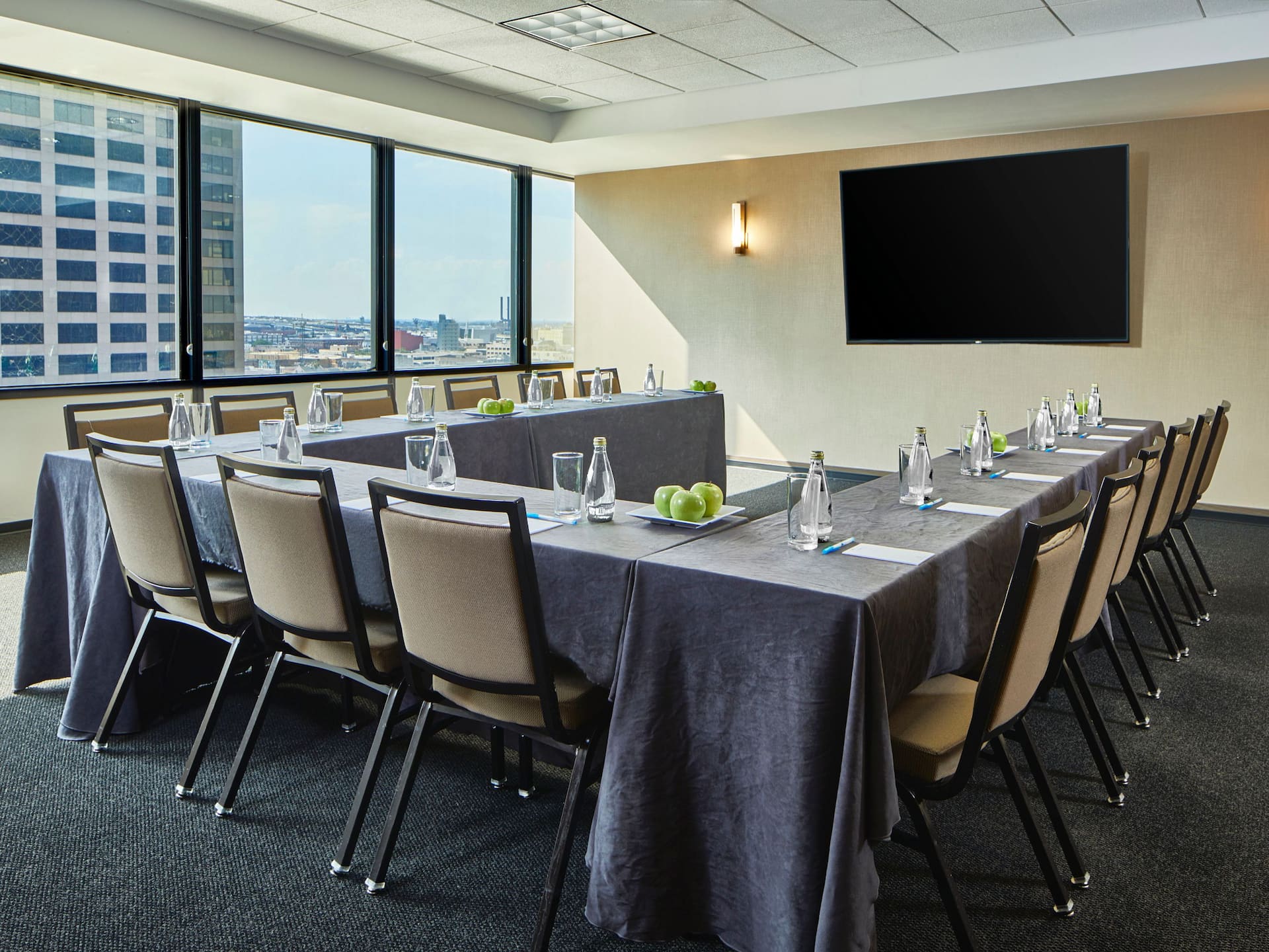Hyatt House New Orleans/Downtown UShape Setup