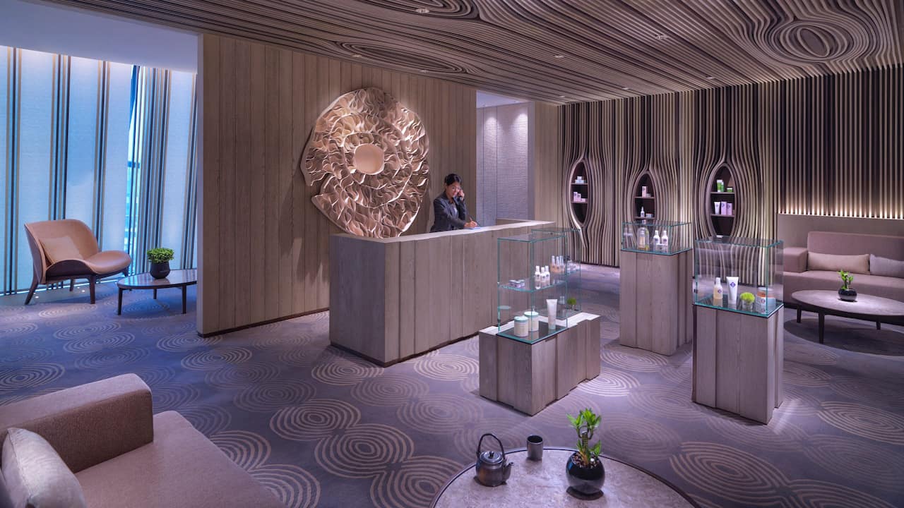 Huan Spa Reception Desk