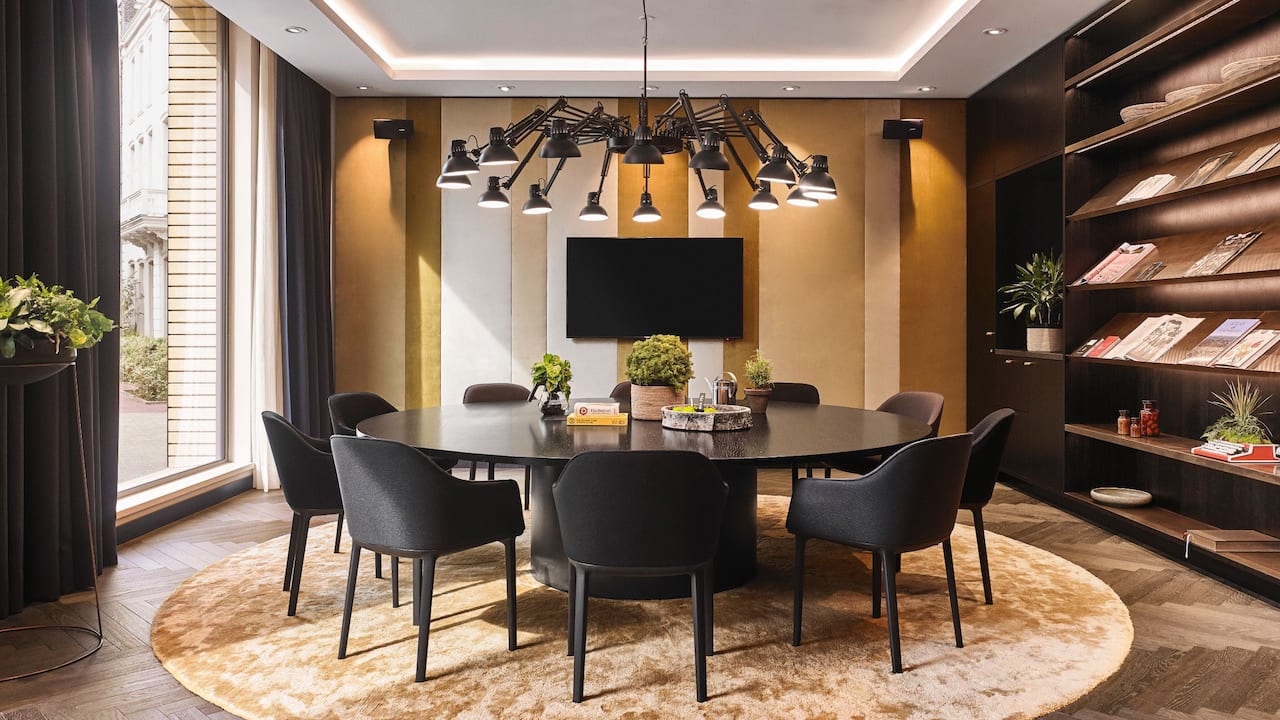 Meetings and Events Botanical Boardroom