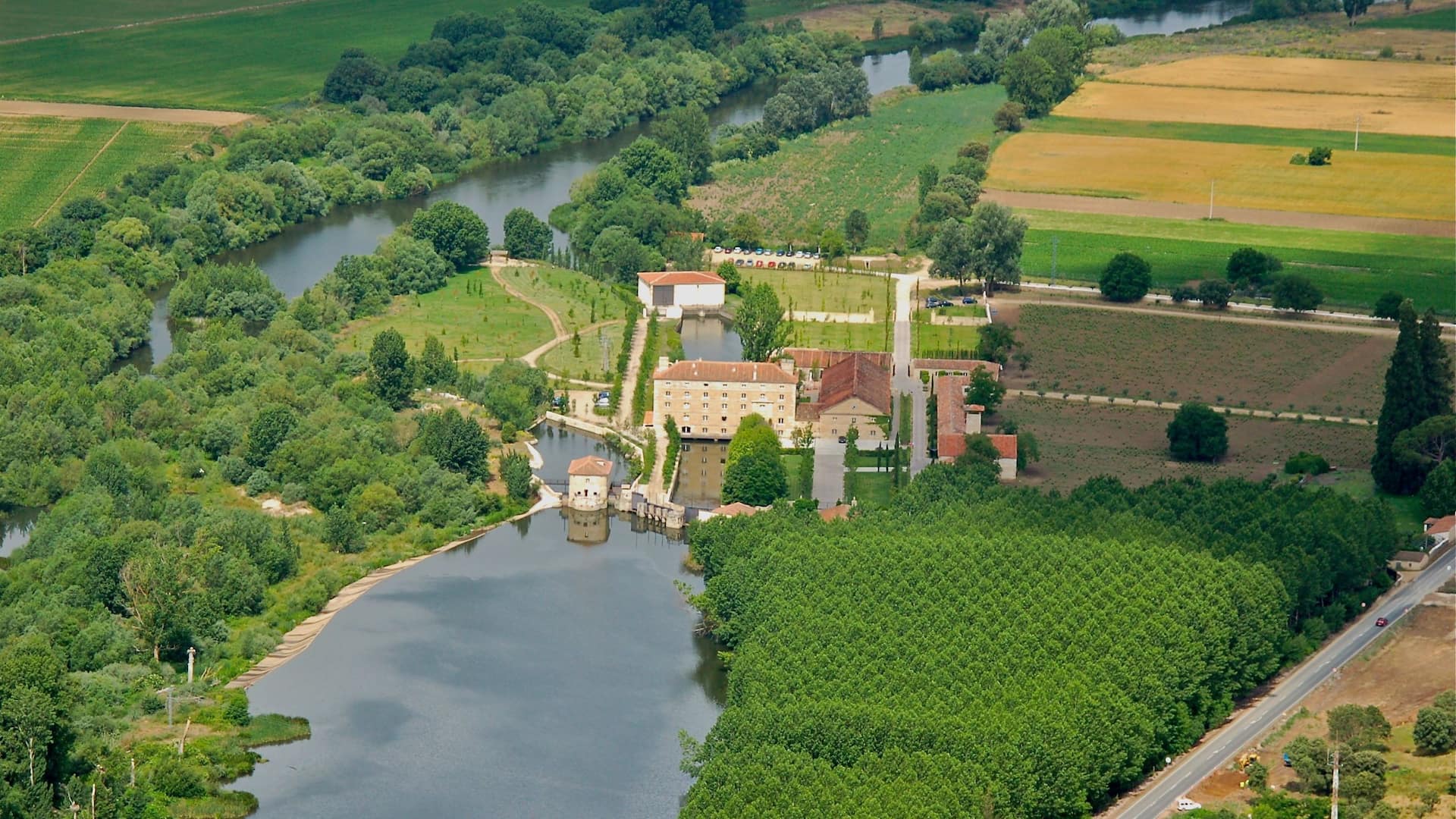 A 14th-century monastery celebrating viniculture