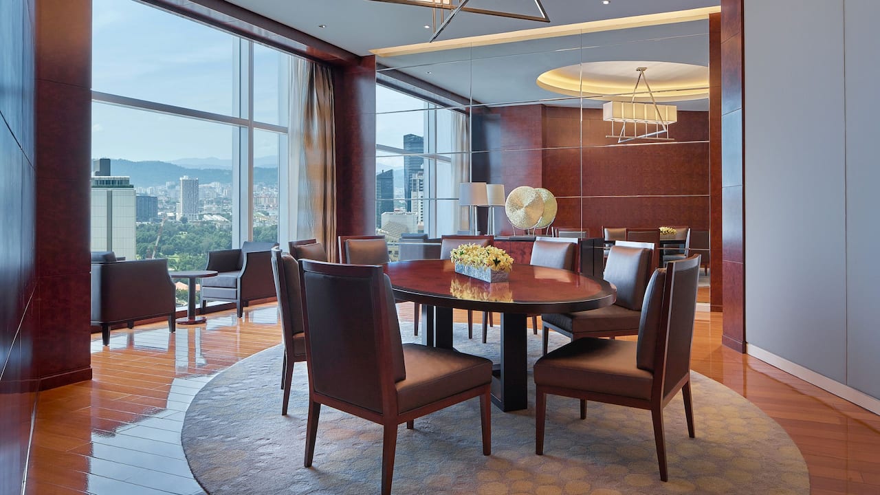 Presidential Suite - Dining Area