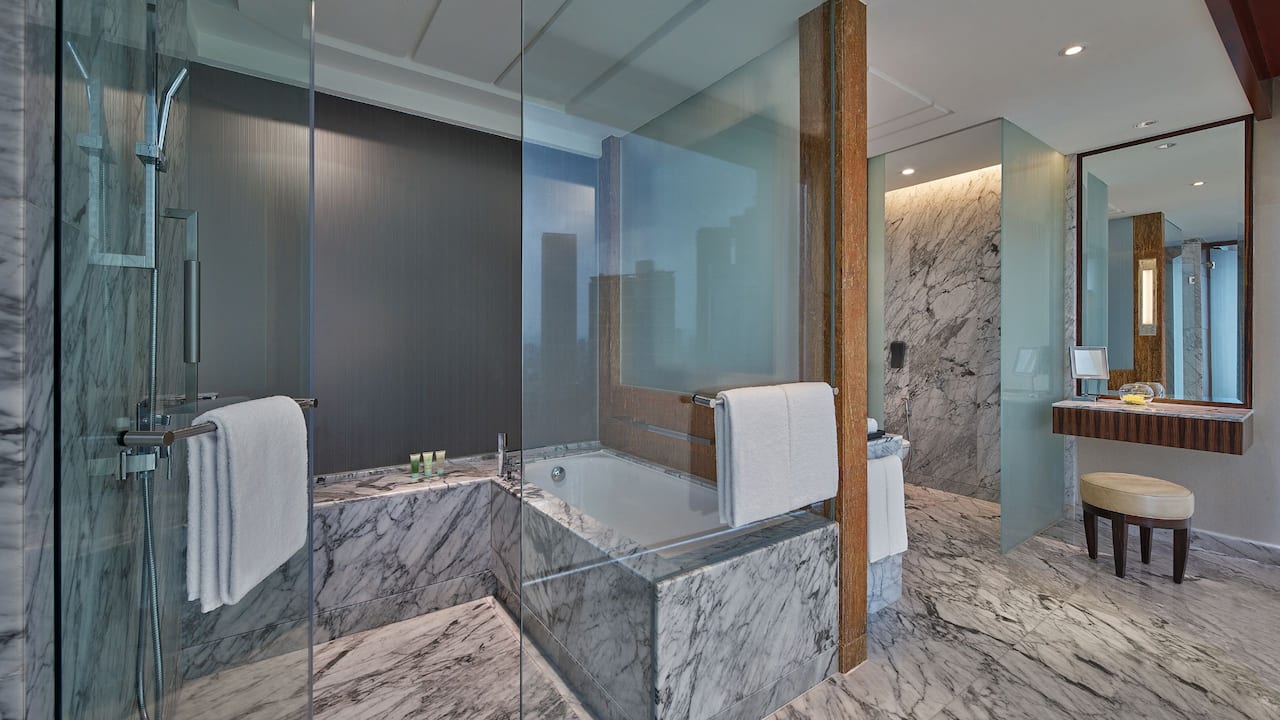 Grand Deluxe King - Bathroom