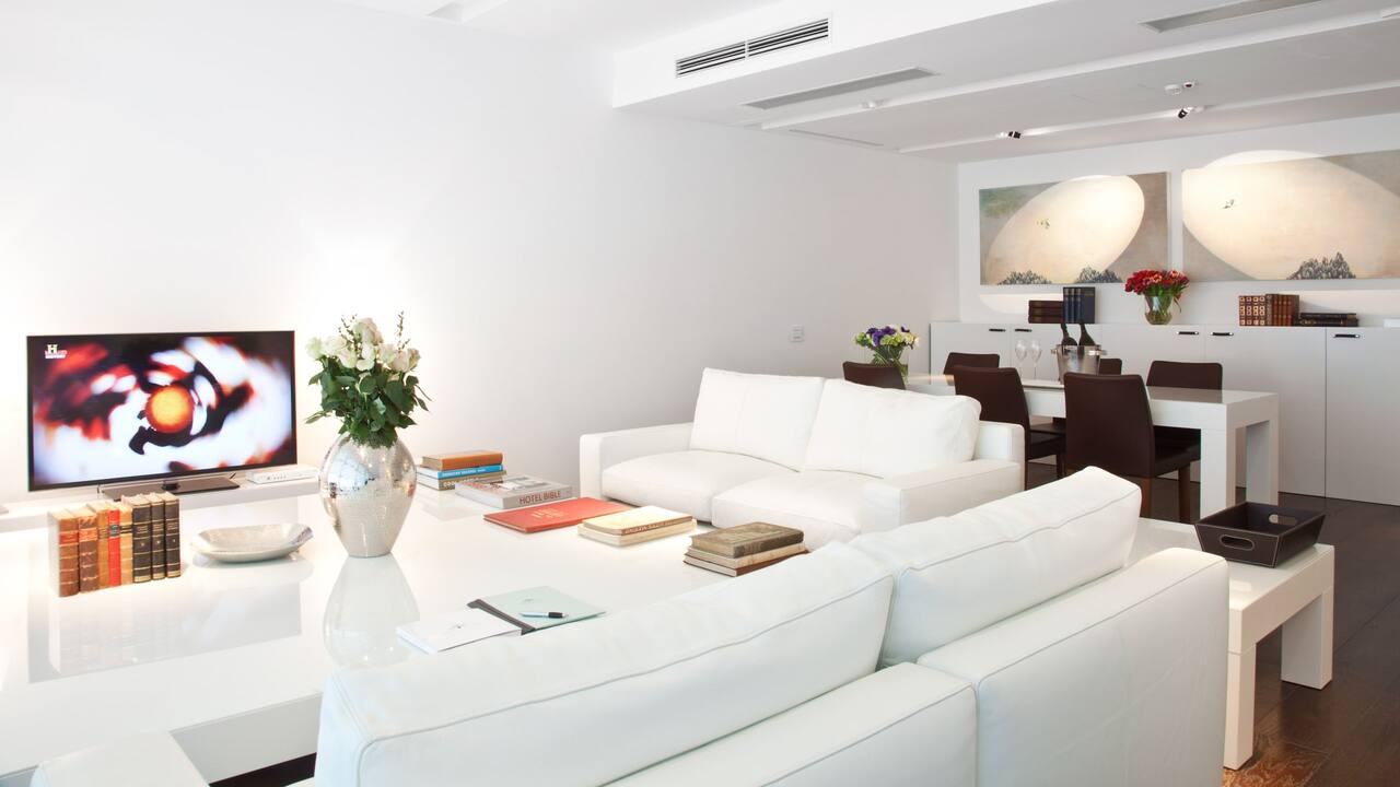 Grand Presidential Suite