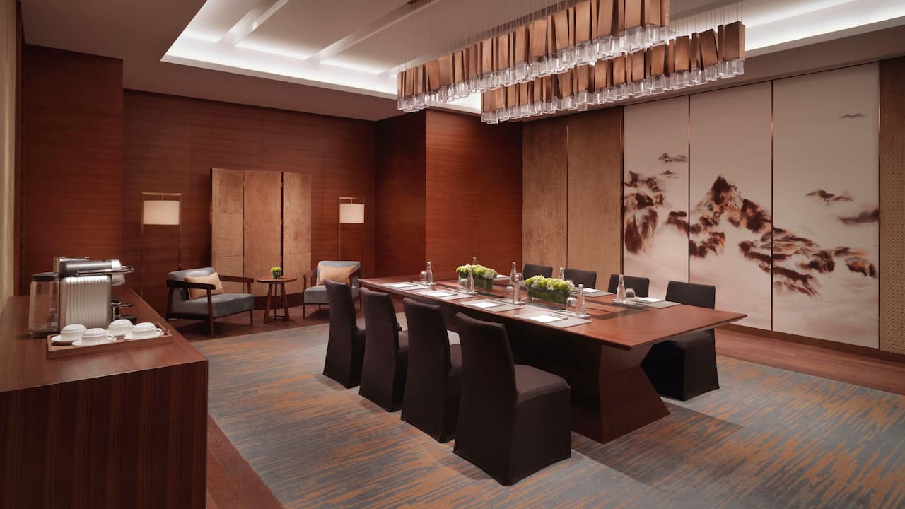 Hyatt Regency Zhenjiang Board Room