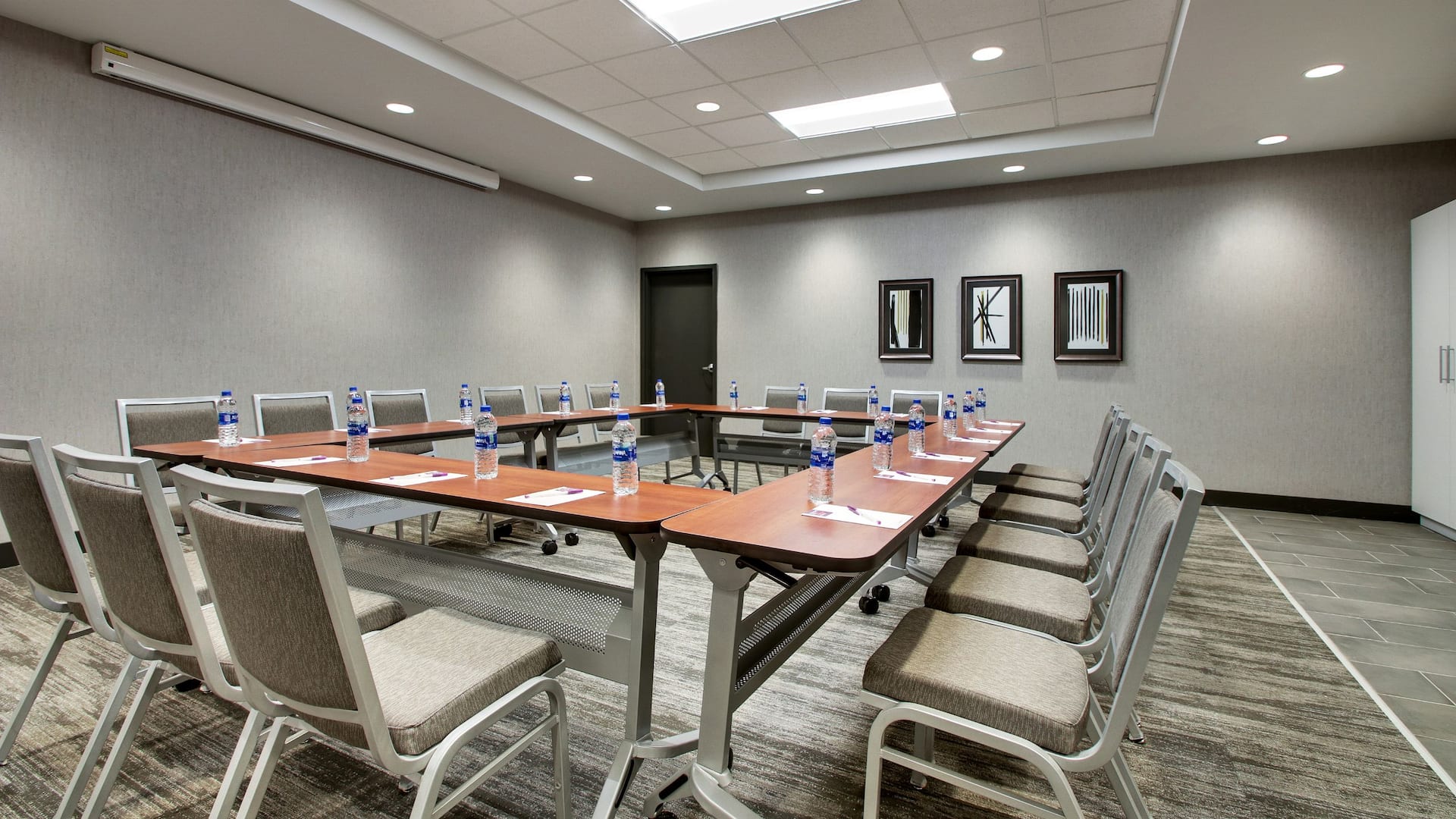 1 of 2 Hyatt Place Iowa City Downtown Meeting Room