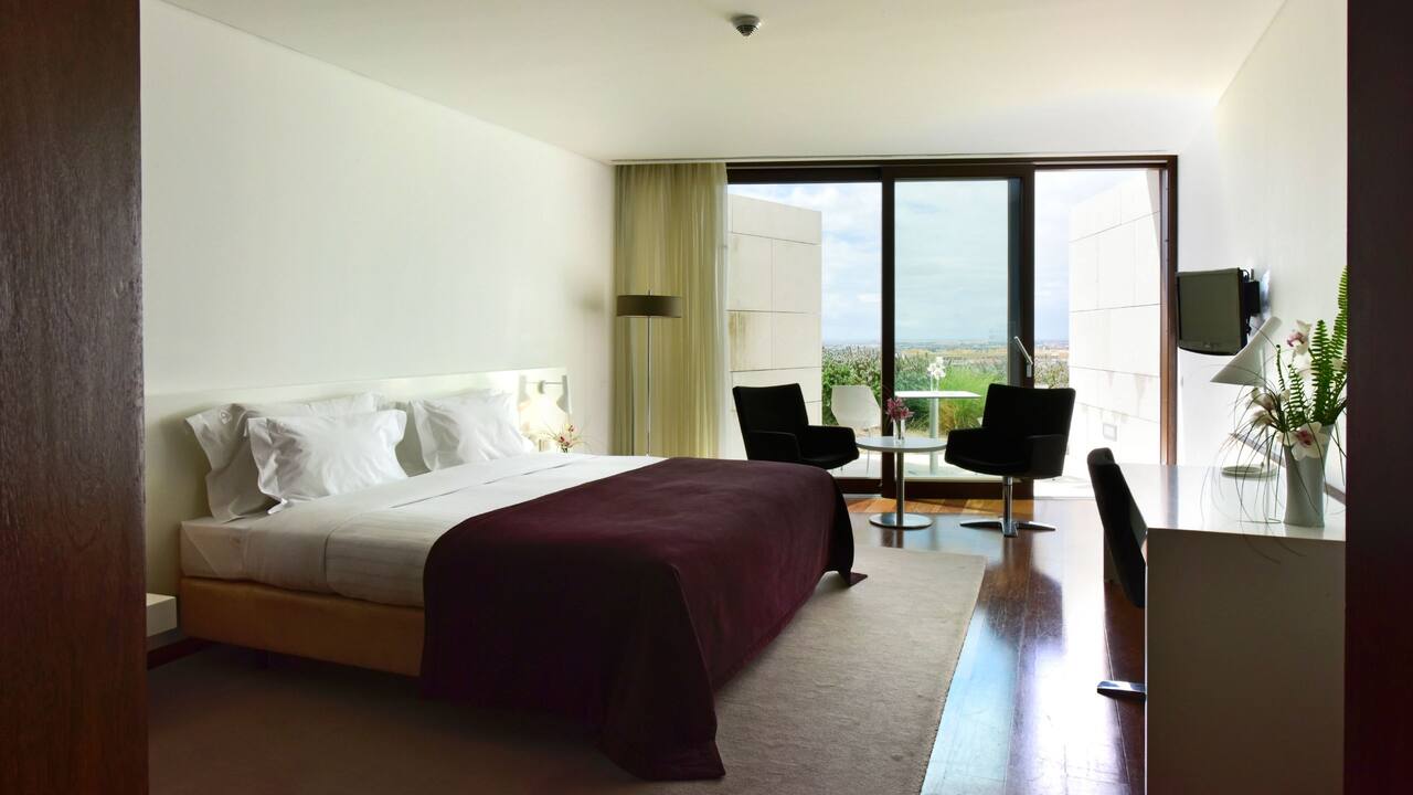 Superior Room details