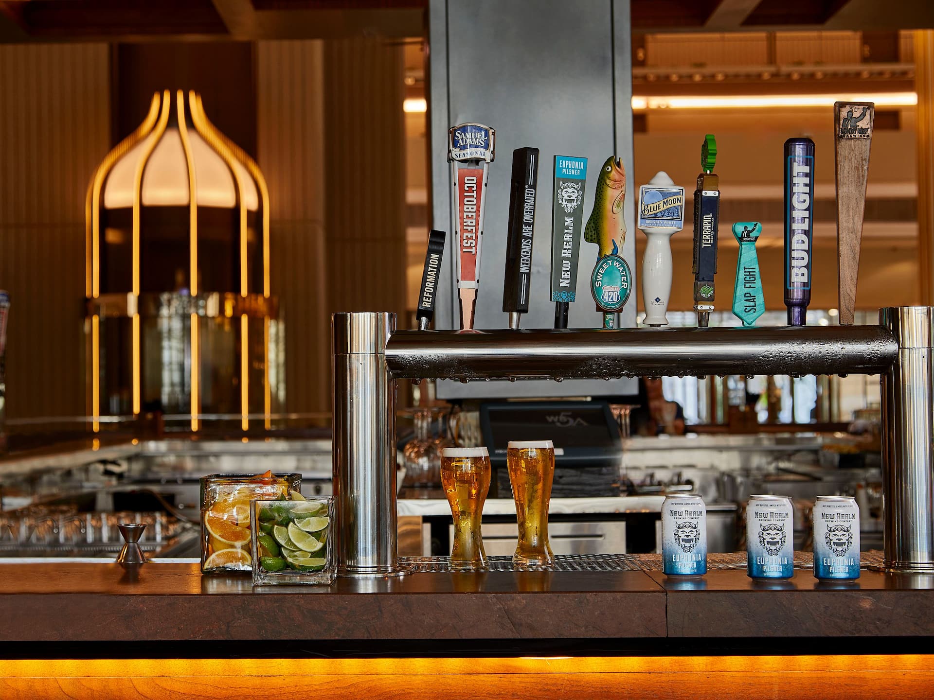 Hyatt Regency Atlanta NewRealm Beer
