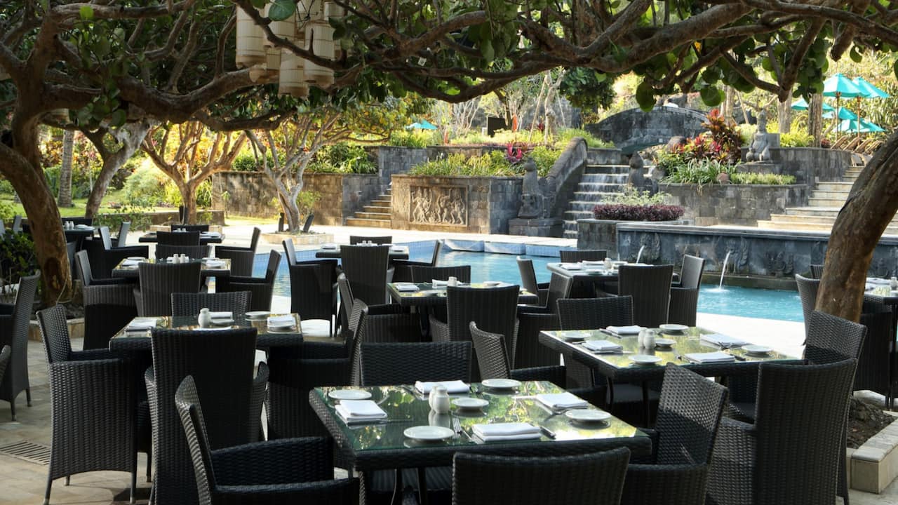 Kemangi Poolside Restaurant Hyatt Regency Yogyakarta