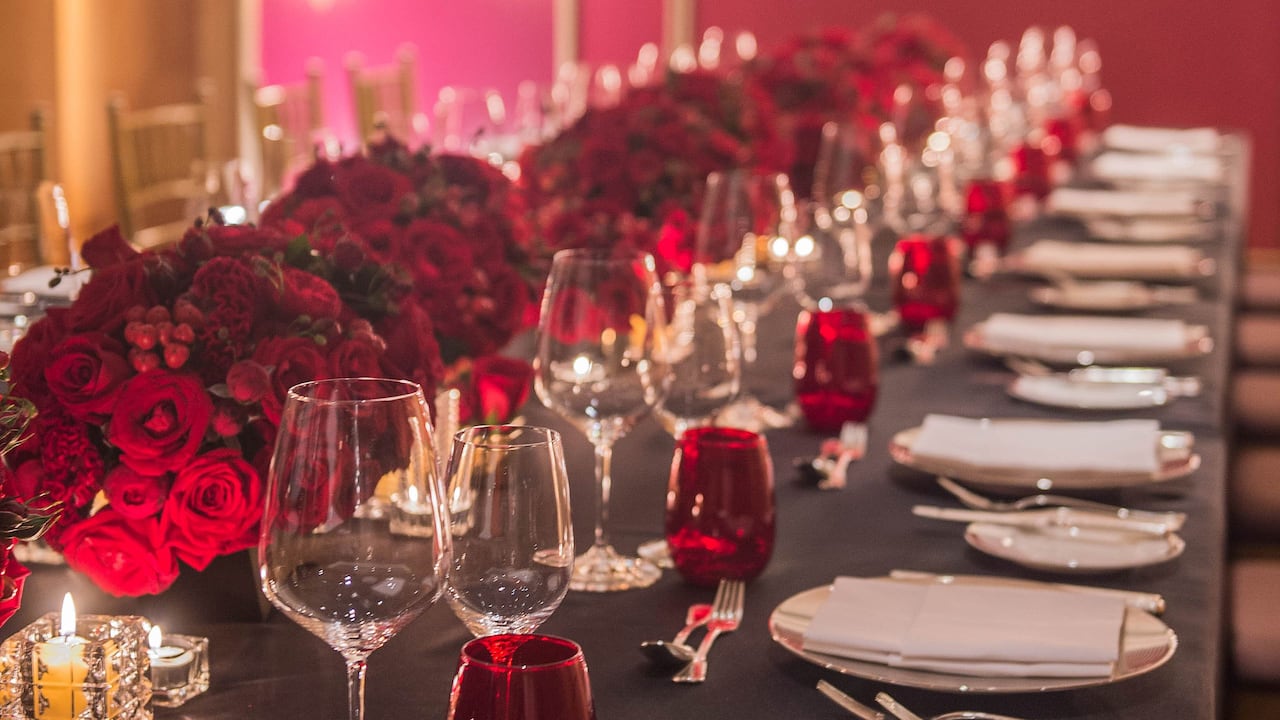 Grand Table Celebration