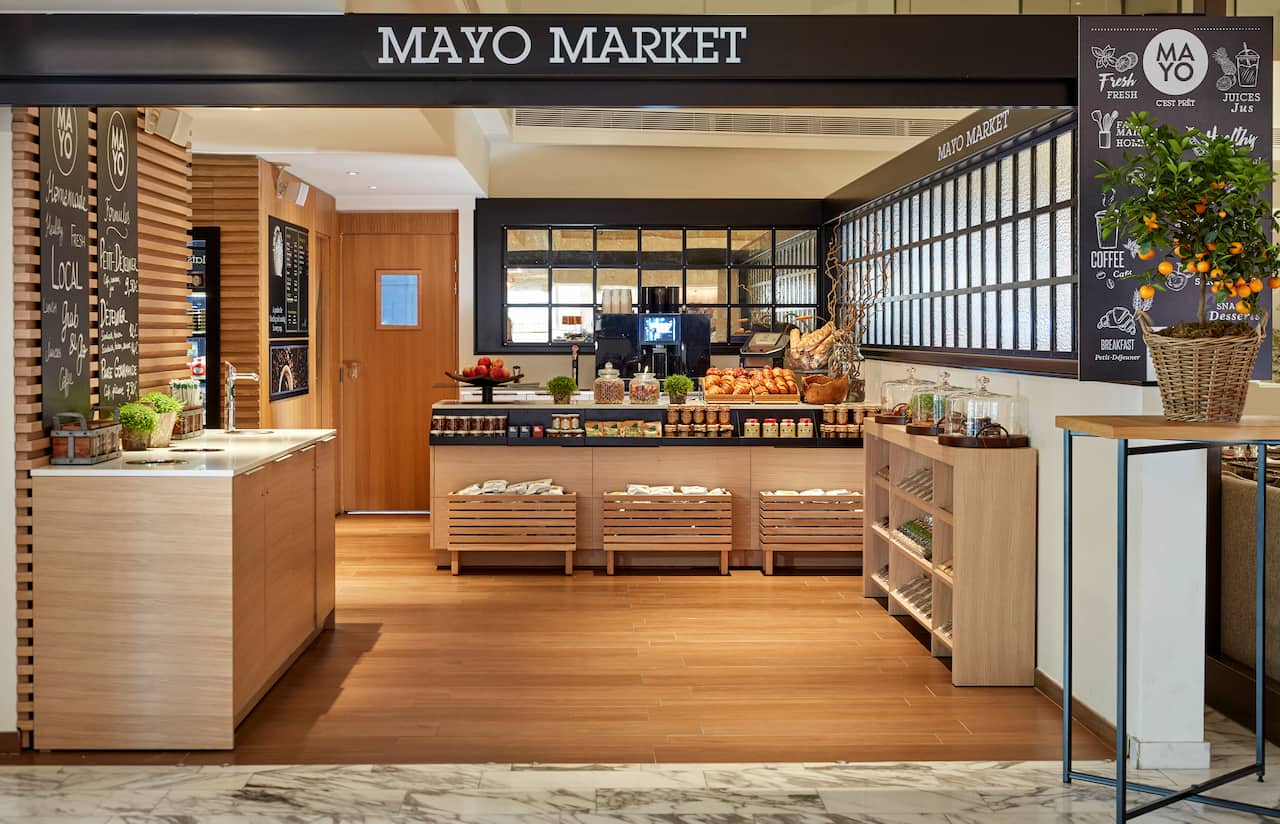 Hyatt Regency Paris Etoile Mayo Market