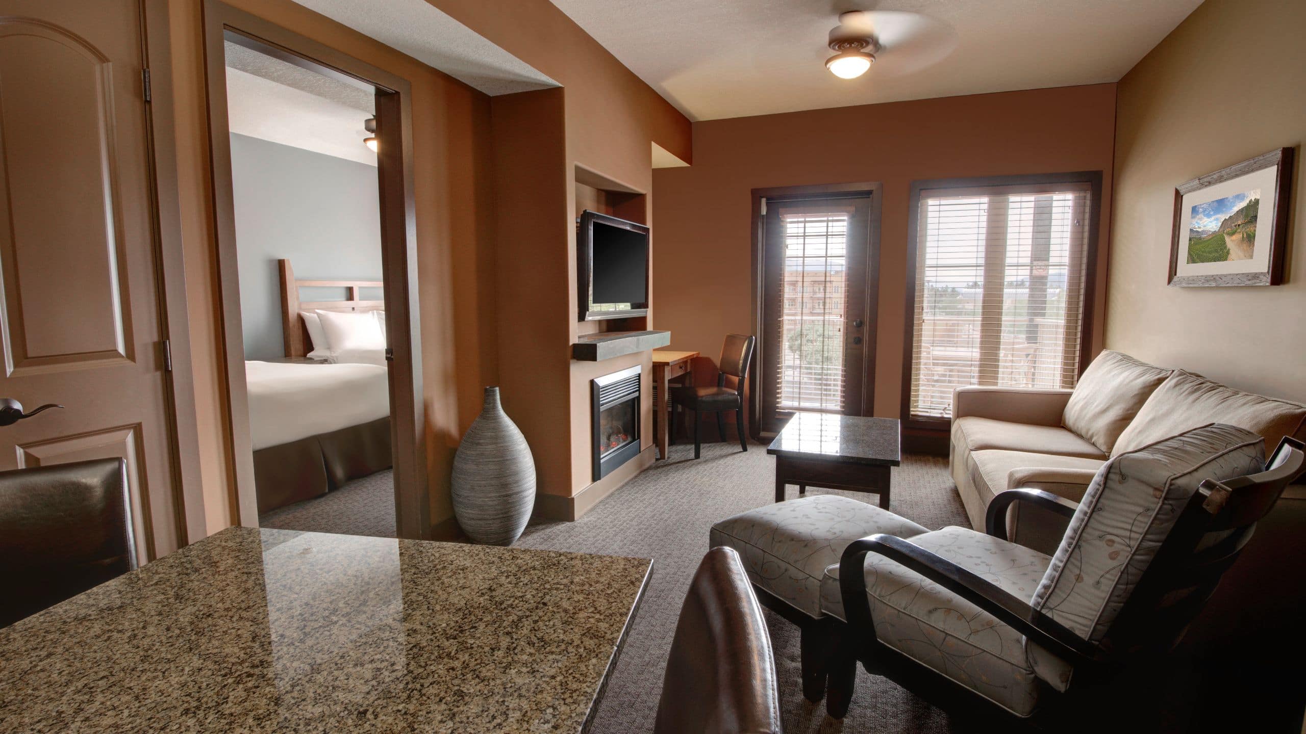 人気特価激安 Osoyoos Hotel Ridge Spirit | Centre Cultural Desert NK'MIP near タイムセール