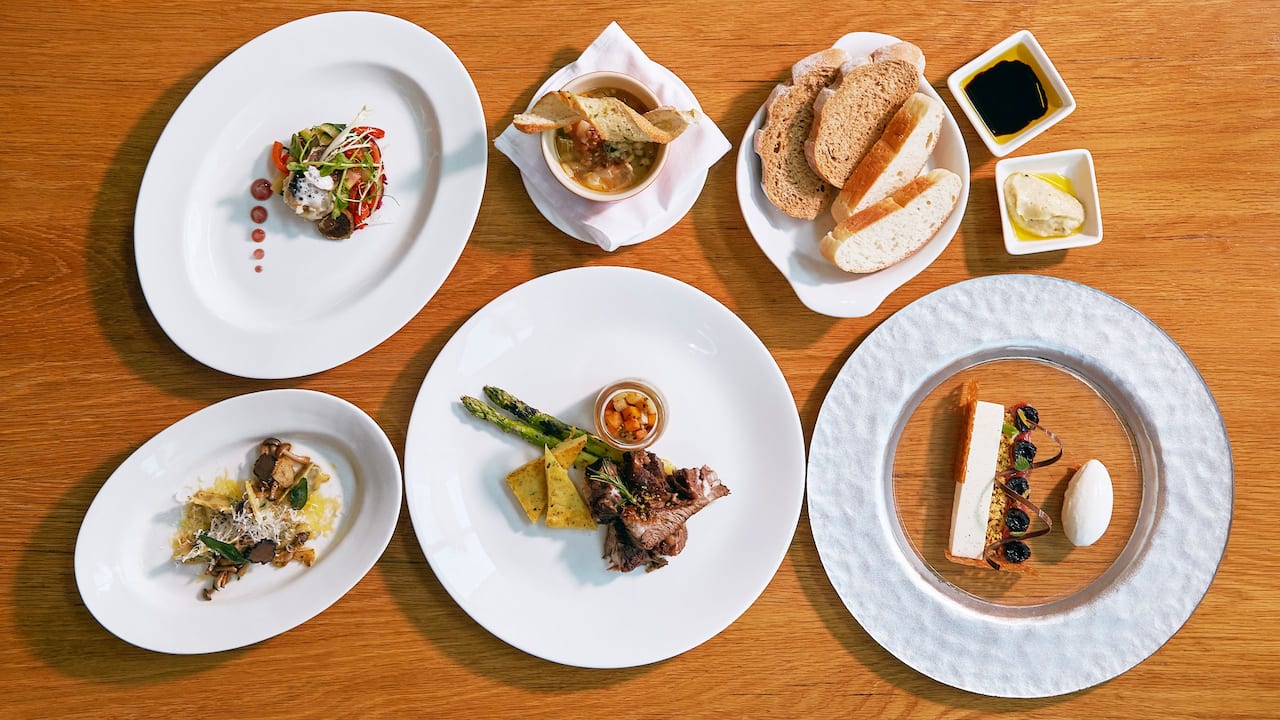 Restaurant Tuscany Promotion