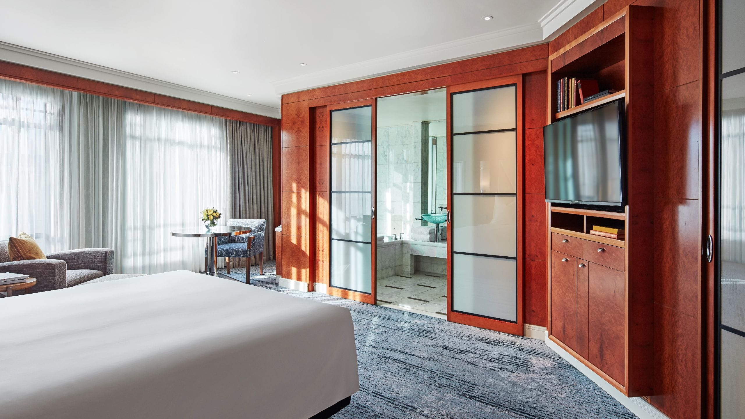 Park Hyatt Melbourne One King Guestroom