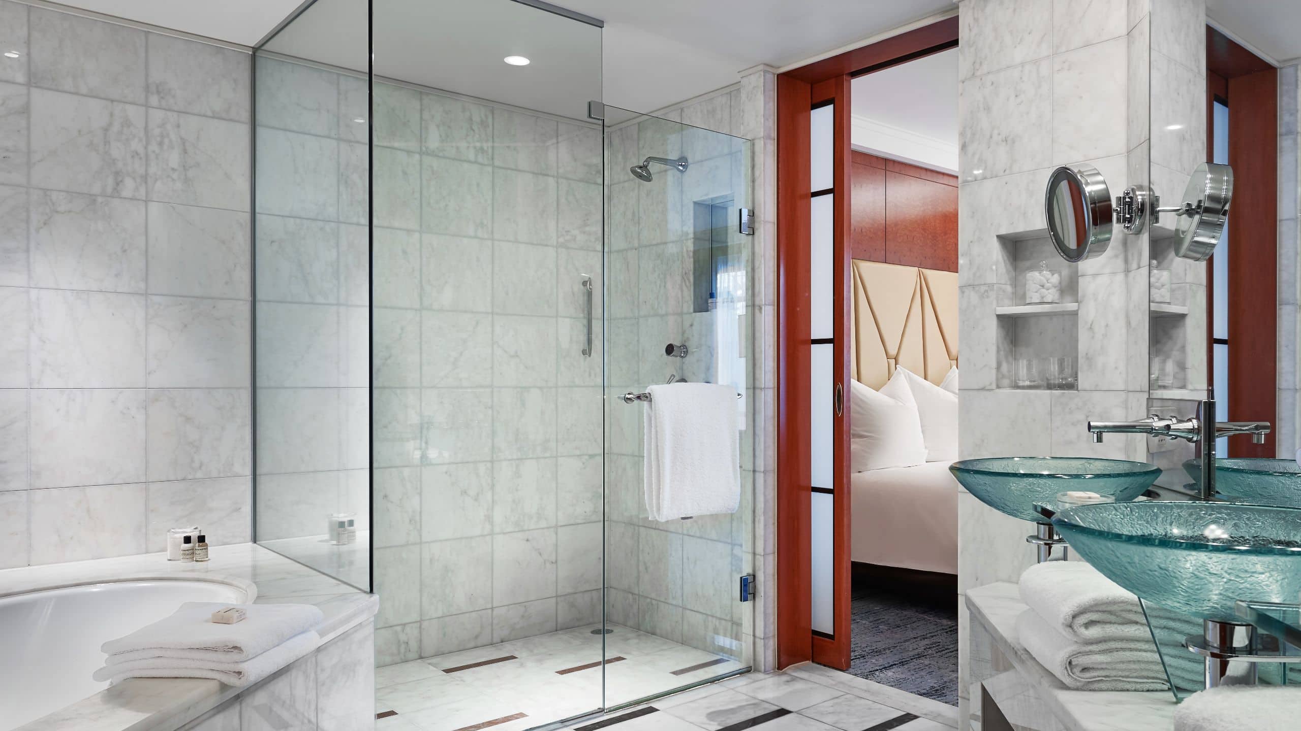 第 3，共 3 Park Hyatt Melbourne One King View Deluxe Bathroom