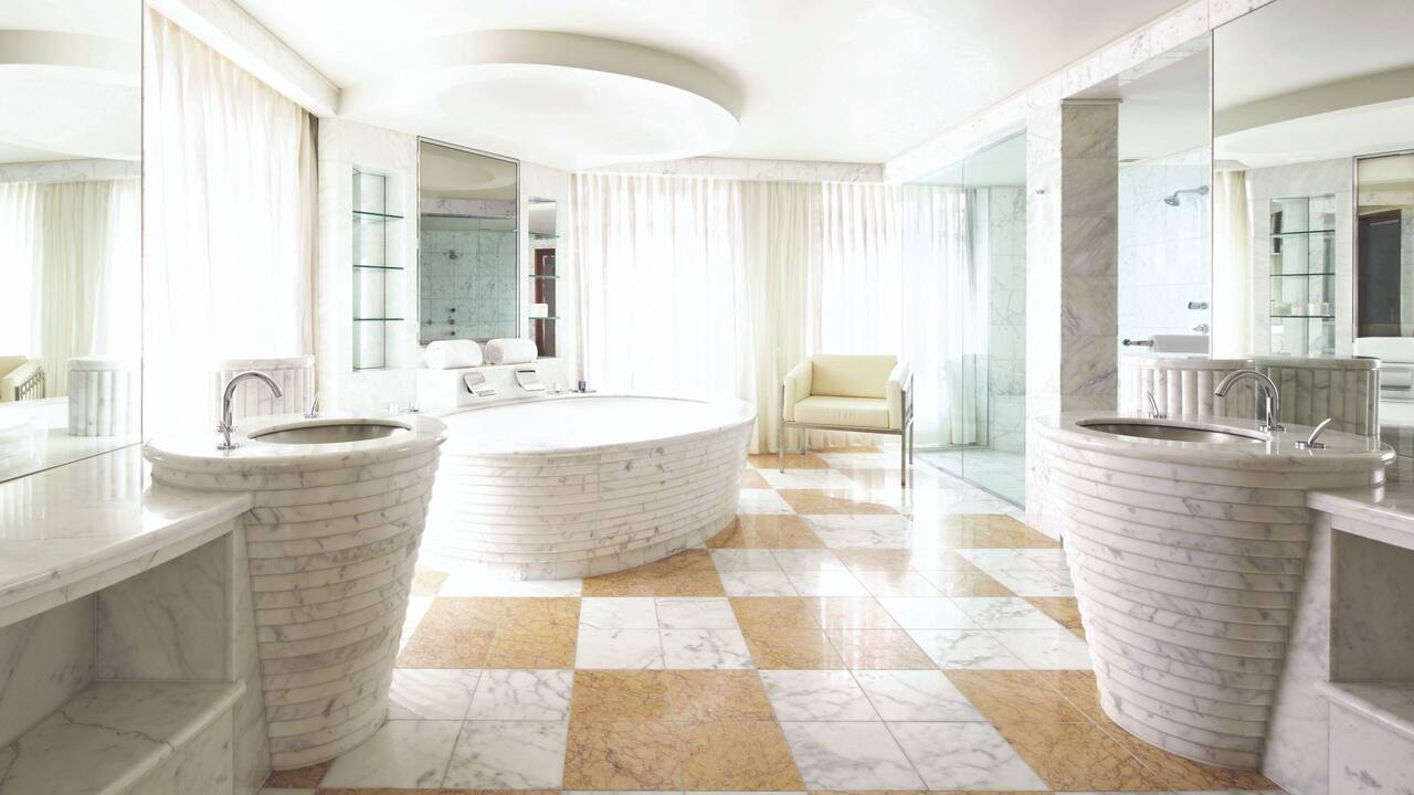 Presidential Suite Bathroom