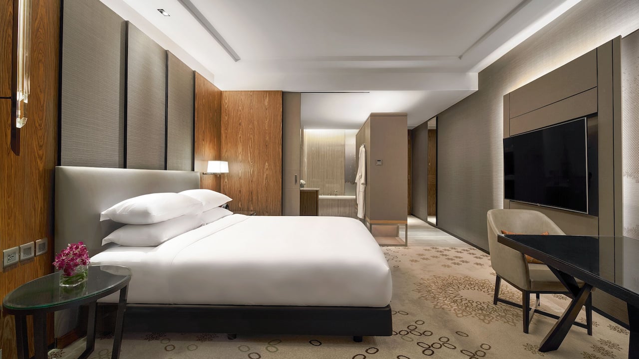 Regency Club King Room